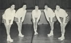 Senior Cheerleaders; Diane Brazier, Lynn Shaw, Judy Caeser, Doris Tidsbury, Ann Armstrong (46kb)