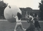 set of 4 pictures of giant soccer ball (32kb)